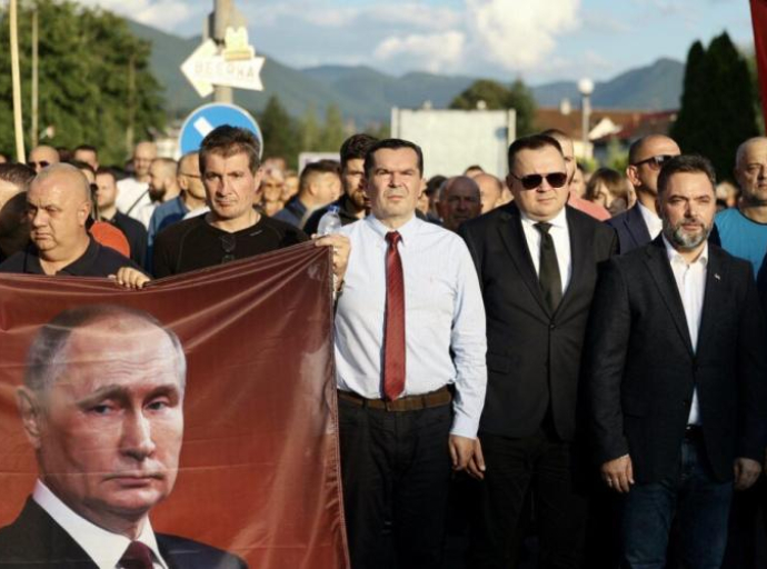 Austrijski mediji o protestima Srba u BiH: Okupljeni nosili portrete Putina